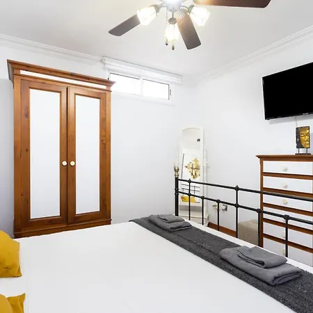 Luxury With Private Pool With Aircon,playa Del Duque Villa *
